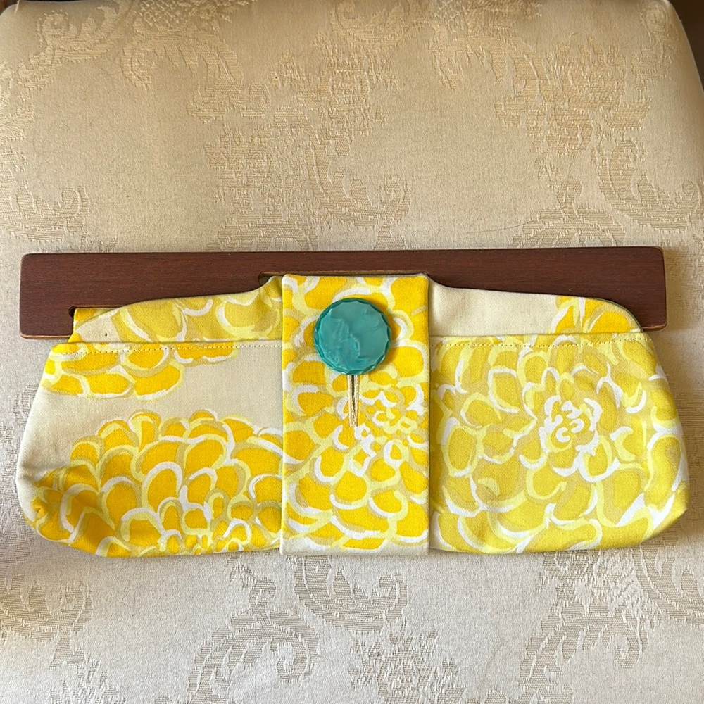 Wantoot exclusive limited edition handmade clutch with vintage fabric, button